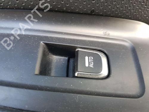 Right rear window switch KIA CARENS IV 1.7 CRDi (116 hp) 16842433