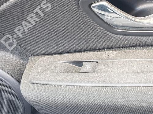 Used Right front window switch Right front window switch RENAULT MEGANE III Hatchback (BZ0/1_, B3_) 1.6 16V (BZ1B, BZ1H) (110 hp) 8810950 8810950