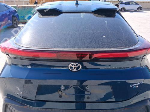 Used Rear center light Rear center light TOYOTA C-HR (_X1_) 2.0 Hybrid (MAXH10) (112 hp) 33431408 33431408