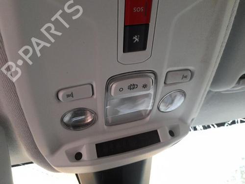 Innerbelysning PEUGEOT 208 II (UB_, UP_, UW_, UJ_) 1.2 PureTech 100 (101 hp) 28143775