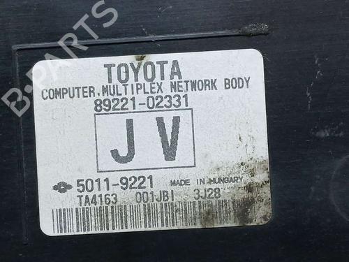 Fuse box TOYOTA AURIS (_E18_)  | BP20238555E1 