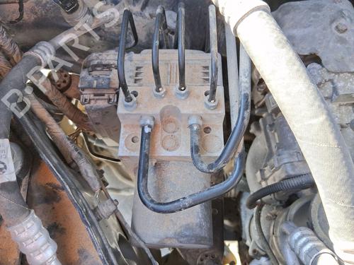 Used ABS pump ABS pump BMW X5 (E70) xDrive 40 d (306 hp) 33426409 33426409