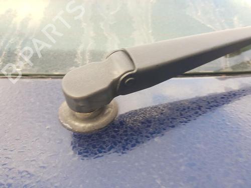Rear wiper motor FORD MONDEO IV Saloon (BA7)  1675328