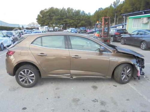 Left taillight RENAULT MEGANE IV Hatchback (B9A/M/N_) 1.5 dCi 110 (B9A3) | BP12555630C34