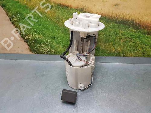 Used Fuel pump TOYOTA AURIS (_E15_) [2006-2012]  4911533