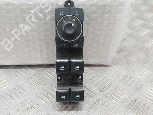 Used Left front window switch FORD FOCUS IV (HN) 1.0 EcoBoost (125 hp) 26135979