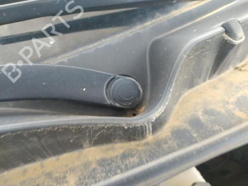 Used Front wiper motor KIA SPORTAGE IV (QL, QLE) 1.6 GDI (132 hp) 25756310