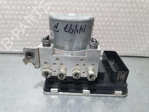 Used ABS pump VOLVO V60 II (225) D3 (150 hp) 12567375