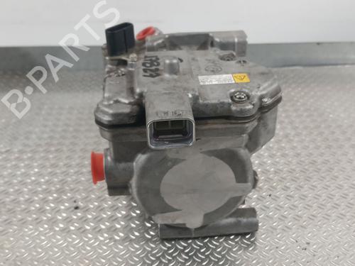 Compressor A/A Compressor A/A TOYOTA YARIS (_P13_) 1.5 Hybrid (NHP130_, NHP130) (101 hp) 37242632 37242632