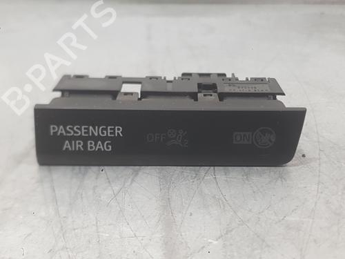 Used Switch Switch SEAT LEON ST (5F8) 1.4 TSI (125 hp) 39698302 39698302