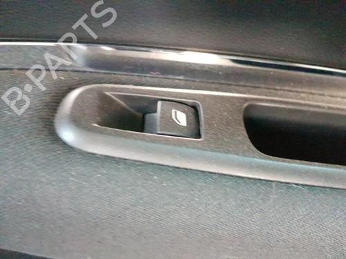 Used Right rear window switch PEUGEOT 5008 (0U_, 0E_) 1.2 (131 hp) 28732273