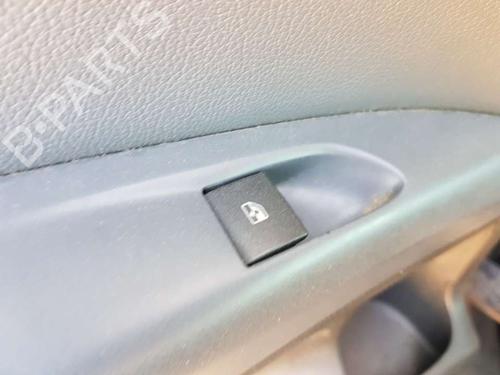 Used Left rear window switch OPEL ASTRA K Sports Tourer (B16) [2015-2022]  19573715
