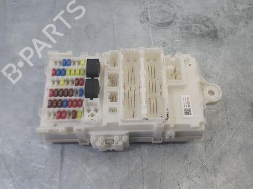 Used Fuse box Fuse box 37274431 37274431