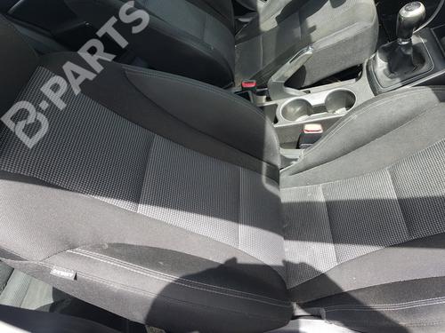 Used Right front seat Right front seat HYUNDAI i30 Estate (GD) 1.4 CRDi (90 hp) 9998782 9998782