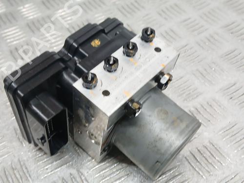 Used ABS pump KIA CEE'D (JD) 1.6 CRDi 110 (110 hp) 30358789