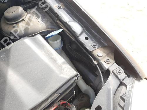 Used Windscreen washer tank VW POLO (9N_, 9A_) 1.4 16V (75 hp) 25470186