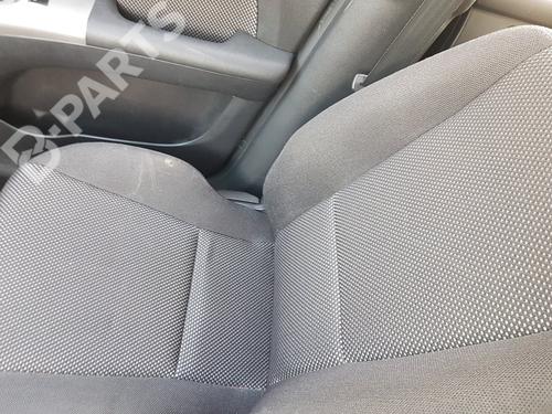 Stol høyre foran KIA SPORTAGE II (JE_, KM_) [2004-2011]  11366516