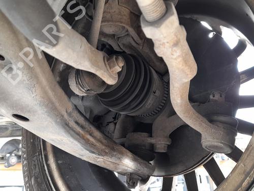 Used Right front steering knuckle Right front steering knuckle HYUNDAI ACCENT III (MC) 1.6 GLS (112 hp) 33547044 33547044