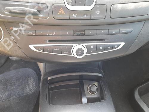 Autoradio RENAULT LAGUNA III (BT0/1) 1.5 dCi (BT00, BT0A, BT0T, BT1J) (110 hp) 26434833
