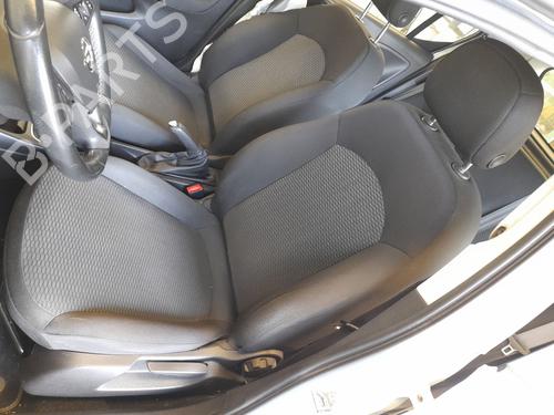 Used Left front seat Left front seat 37466852 37466852