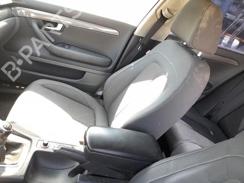Sæde højre fortil Sæde højre fortil SEAT EXEO (3R2) 1.8 TSI (120 hp) 36046072 36046072