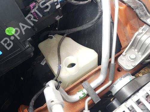 Used Windscreen washer tank MG MG ZS SUV (AZS1) 1.5 VTi (106 hp) 25158875