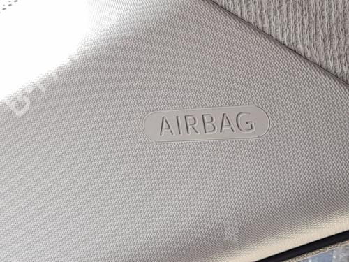 right-curtain-airbag-toyota-aygo-_b4_-2014-36498371 main image