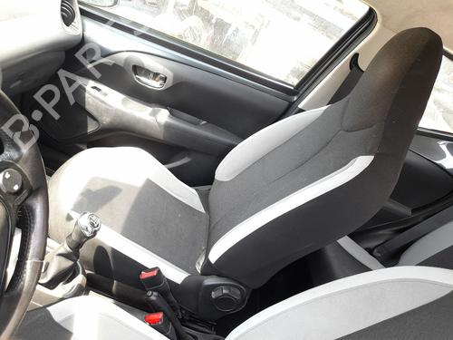 Used Right front seat Right front seat 37468145 37468145