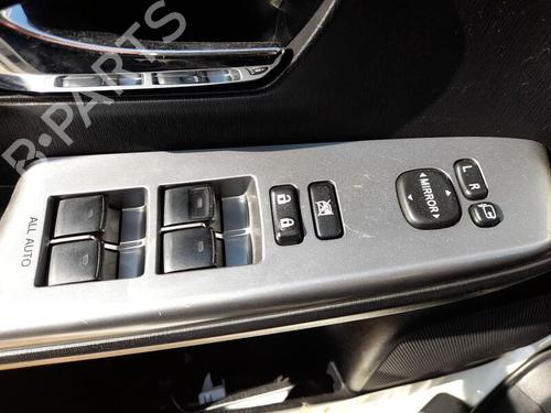 Left front window switch TOYOTA PRIUS (_W3_) 1.8 Hybrid (ZVW3_) 8404033100 | C/MANDO | RETROVISOR
