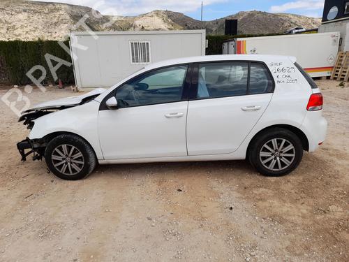 Instrument cluster VW GOLF VI (5K1) 1.4 TSI | BP25490448C47 