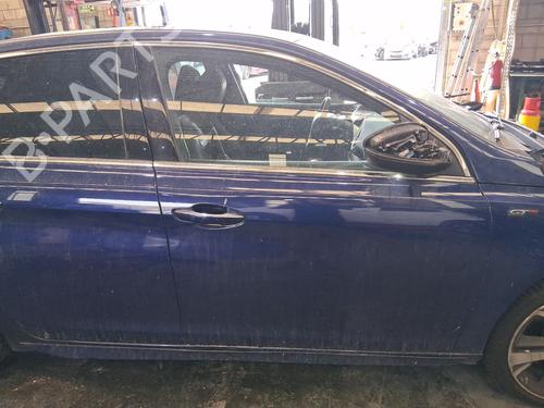 Used Right front door Right front door 37800187 37800187