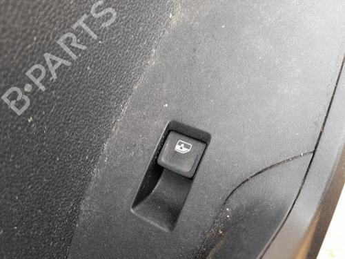 Used Right front window switch SEAT ARONA (KJ7, KJP) 1.0 TSI (110 hp) 27680663