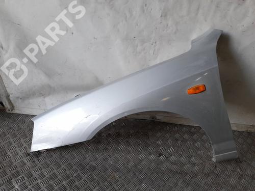 Used Left front fenders HYUNDAI ELANTRA III Saloon (XD) 2.0 CRDi (113 hp) 686283
