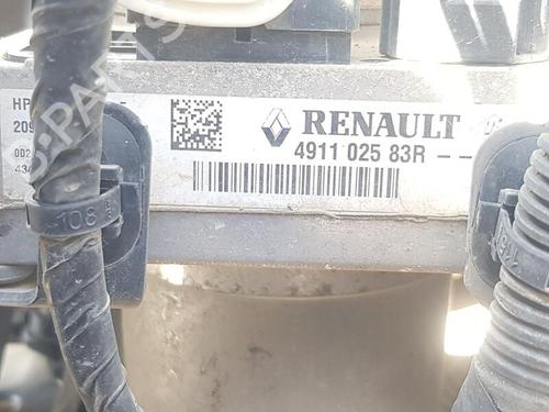 Used Steering pump DACIA LOGAN MCV II 1.5 dCi (90 hp) 24737856