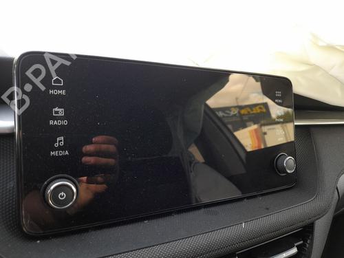 BP29943637M83 main image