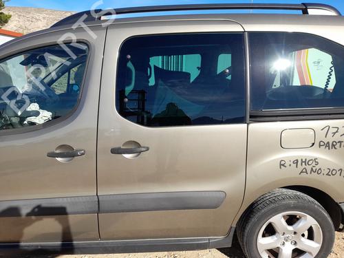 Porte coulissante gauche PEUGEOT PARTNER Tepee 1.6 HDi (114 hp) 29973440