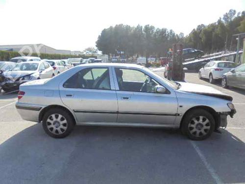 Left mirror PEUGEOT 406 (8B)  | BP728415C26 