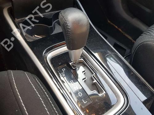 Used Gear lever MITSUBISHI OUTLANDER III (GG_W, GF_W, ZJ, ZL, ZK) [2010-2025]  18865756