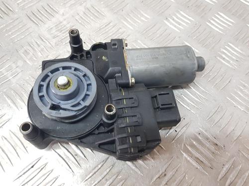 Left front window motor AUDI A4 B5 (8D2) 1.9 TDI | BP24737802E21 