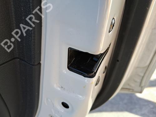 rear-right-lock-ssangyong-tivoli-2015-33963359 main image