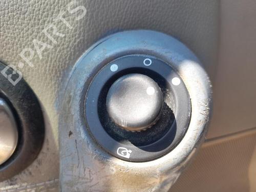 Spejlkontakt RENAULT MEGANE II (BM0/1_, CM0/1_) 1.6 16V (BM0C, CM0C) (113 hp) 30181757