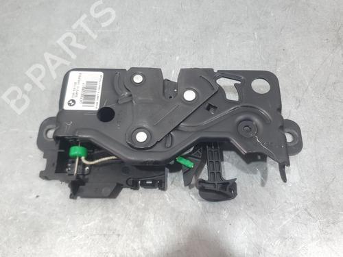 Used Tailgate lock Tailgate lock BMW 1 (F40) 116 d (116 hp) 34438817 34438817