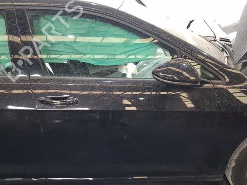 Used Right front door Right front door 37644466 37644466