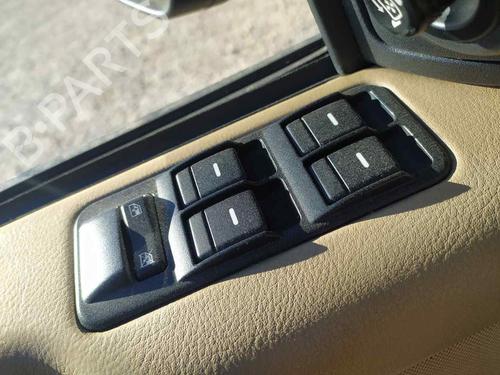 Used Left front window switch LAND ROVER RANGE ROVER SPORT I (L320) [2005-2013]  22640176