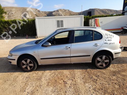 Używane części SEAT LEON (1M1) 1.4 16V (75 hp) 3496781
