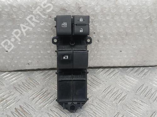 Used Left front window switch TOYOTA HILUX VIII Pickup (_N1_) [2015-2025]  26680409