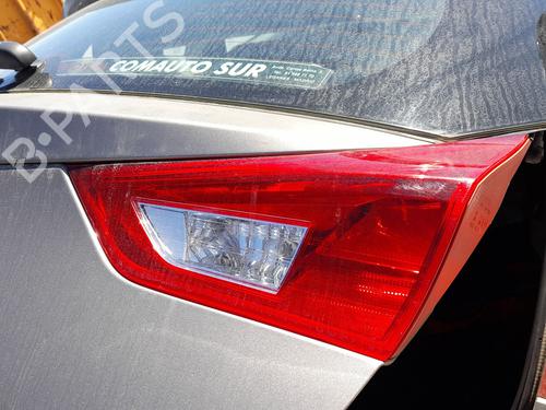 Used Right tailgate light Right tailgate light TOYOTA AURIS (_E18_) 1.4 D-4D (NDE180_, NDE180R) (90 hp) 33831657 33831657
