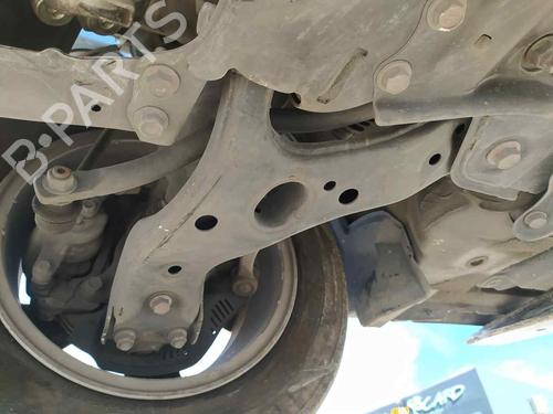 Used Right front suspension arm TOYOTA AURIS (_E15_) 1.8 Hybrid (ZWE150_, ZWE150R) (136 hp) 24369359