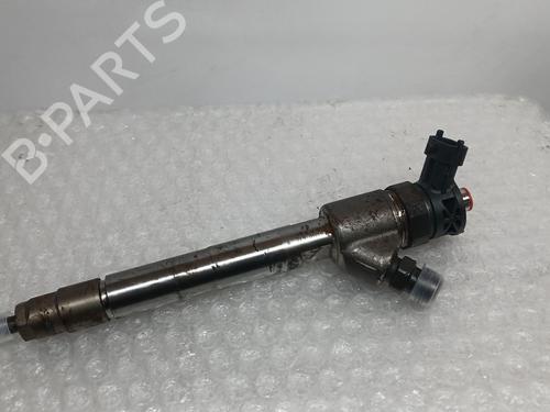 Inyector OPEL VIVARO C Van (K0) 1.5 (120 hp) 32142121