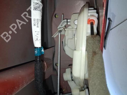venstre-foran-las-mazda-mx-5-iv-nd__-2015-27319308 main image